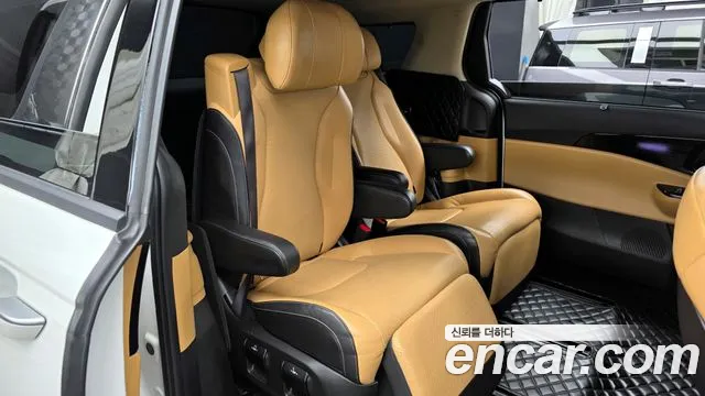 2022 Kia Carnival 4th Gen 7-Seater Signature Sold VIN KNANE81BBNS139703 – rear exterior