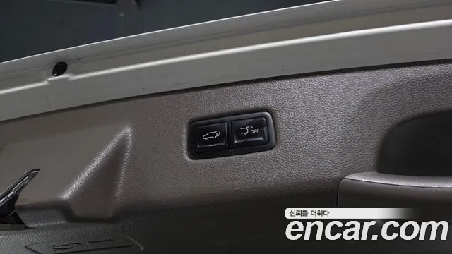 2022 Kia Carnival 4Generation 9-Seater Hi-Limousine Sold VIN KNANE81BBNS186415 – undercarriage