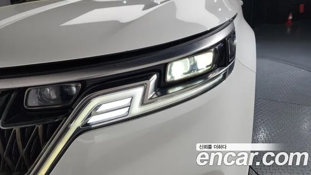 2023 Kia Carnival 4th Gen 9-Seater Signature Sold VIN KNANE81BBPS216139 – side profile