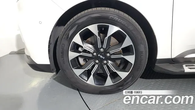 2023 Kia Carnival 4th Gen 9-Seater Signature Sold VIN KNANE81BBPS216139 – photo 32