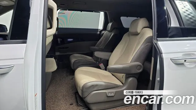 2023 Kia Carnival 4th Gen 9-Seater Signature Sold VIN KNANE81BBPS242357 – photo 20 2023 Kia Carnival 4th Gen 9-Seater Signature Sold VIN KNANE81BBPS242357 – photo 20