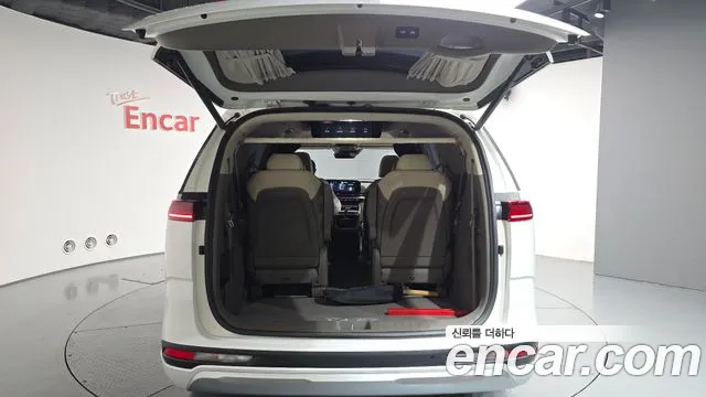 2023 Kia Carnival 4th Gen 9-Seater Hi-Limousine Sold VIN KNANE81BBPS257924 – photo 41
