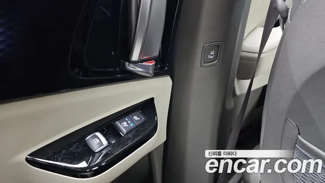 2023 Kia Carnival 4th Gen 9-Seater Signature Sold VIN KNANE81BBPS268675 – photo 18 2023 Kia Carnival 4th Gen 9-Seater Signature Sold VIN KNANE81BBPS268675 – photo 18