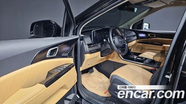 2023 Kia Carnival 4Generation 9-Seater Signature Sold VIN KNANE81BBPS274346 – rear exterior