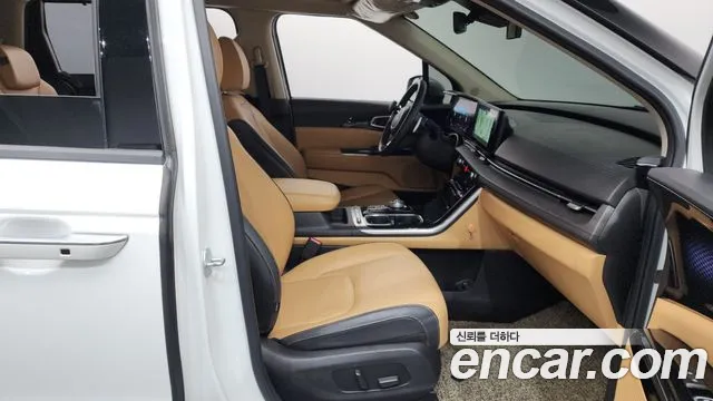 2023 Kia Carnival 4Generation 9-Seater Signature Sold VIN KNANE81BBPS277273 – exterior detail