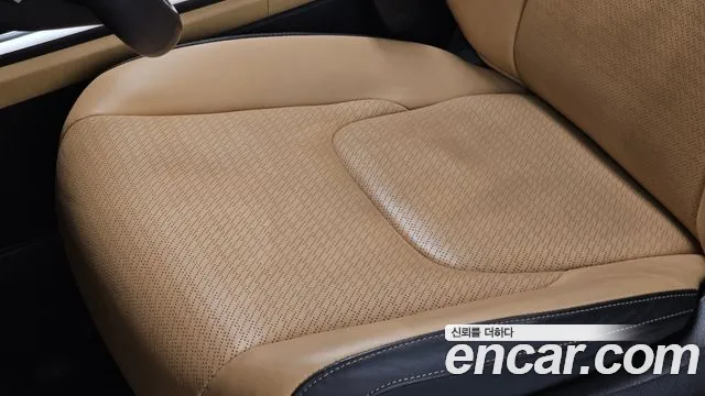 2023 Kia Carnival 4Generation 7-Seater Signature Sold VIN KNANE81BBPS336590 – odometer reading