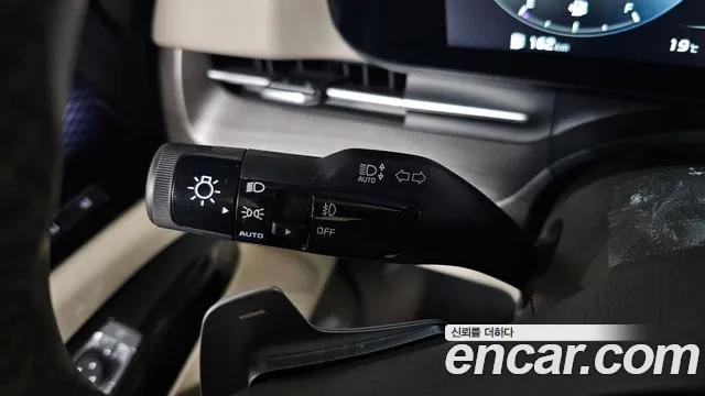 2023 Kia Carnival 4th Gen 9-Seater Signature Sold VIN KNANE81BBPS365563 – odometer reading