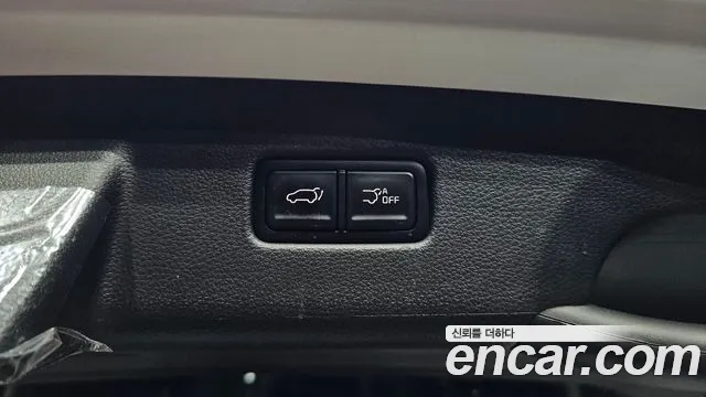 2023 Kia Carnival 4Generation 9-Seater Signature Sold VIN KNANE81BBPS386042 – dashboard