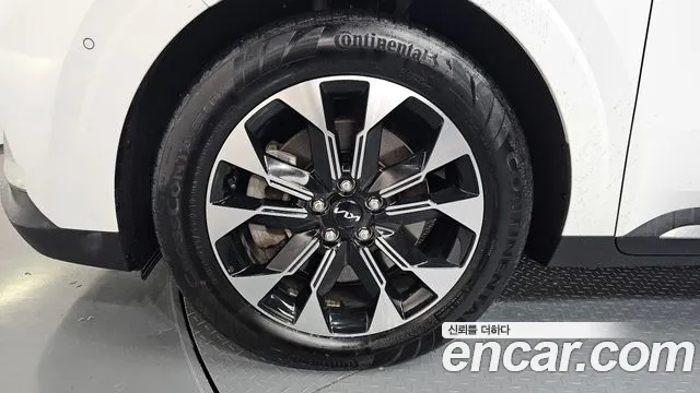 2023 Kia Carnival 4Generation 7-Seater Signature VIN KNANE81BBPS386523