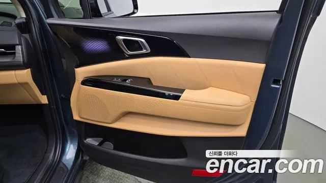 2023 Kia Carnival 4Generation 9-Seater Signature Sold VIN KNANE81BBPS396333 – photo 13