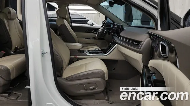 2023 Kia Carnival 4th Gen 9-Seater Signature Sold VIN KNANE81BBPS397316 – odometer reading