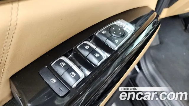 2023 Kia Carnival 4Generation 9-Seater Signature Sold VIN KNANE81BBPS403158 – undercarriage