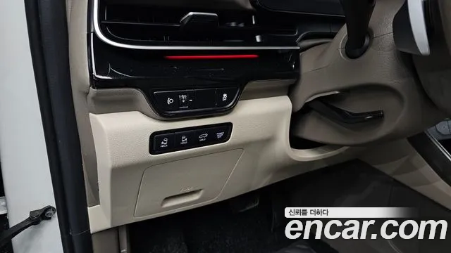2024 Kia The New Carnival 4th Gen 9-Seater Hi Limousine Sold VIN KNANE81BBRS418315 – side profile