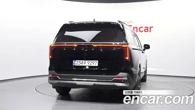 2024 Kia The New Carnival 4th Gen 9-Seater Signature Sold VIN KNANE81BBRS437053 – exterior detail