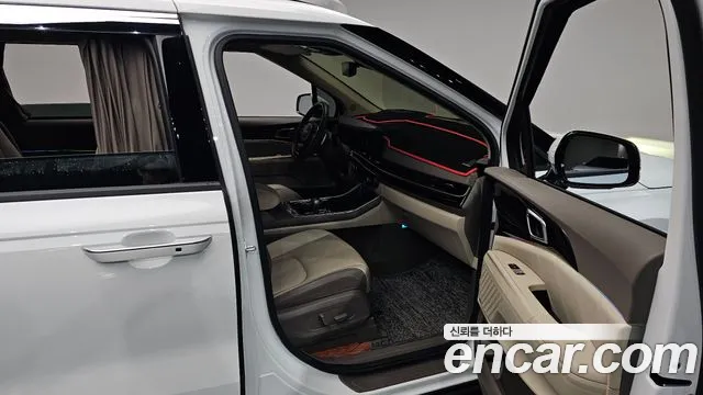 2024 Kia The New Carnival 4th Gen 9-Seater Hi Limousine Sold VIN KNANE81BBRS446347 – front exterior