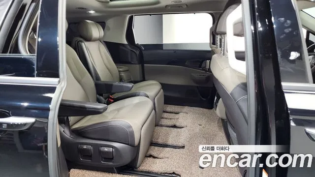 2025 Kia The New Carnival 4th Gen 7-Seater Gravity Sold VIN KNANE81BBSS452421 – photo 24 2025 Kia The New Carnival 4th Gen 7-Seater Gravity Sold VIN KNANE81BBSS452421 – photo 24