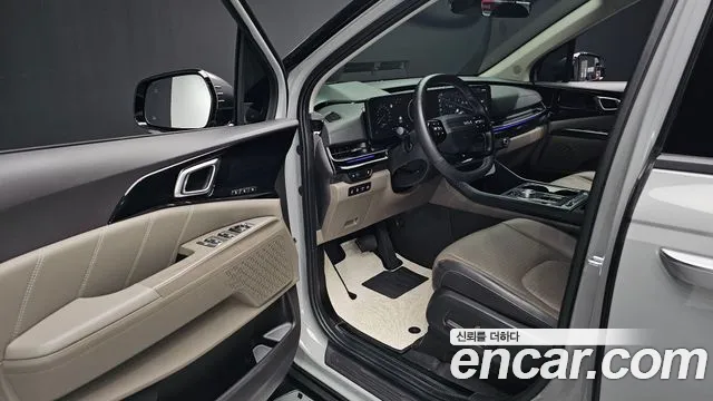 2025 Kia The New Carnival 4th Gen 9-Seater Gravity Sold VIN KNANE81BBSS550548 – interior seats