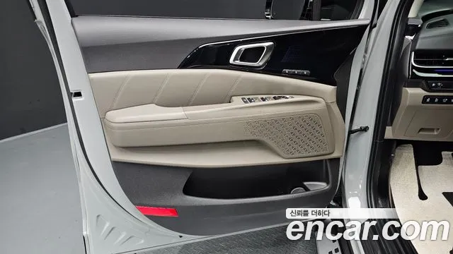 2025 Kia The New Carnival 4th Gen 9-Seater Gravity Sold VIN KNANE81BBSS550548 – photo 33