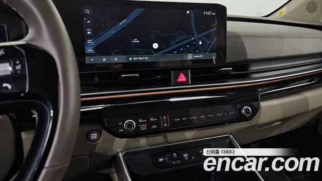 2025 Kia The New Carnival 4th Gen 7-Seater Gravity Sold VIN KNANE81BBSS555599 – front exterior 2025 Kia The New Carnival 4th Gen 7-Seater Gravity Sold VIN KNANE81BBSS555599 – front exterior