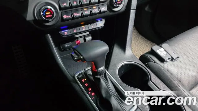 2022 Kia Sportage The Bold Diesel 1.6 4WD Sold VIN KNAP6812HNK956222 – trunk area
