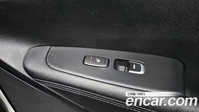 2018 Kia The New Sorento Gasoline 2.0 Turbo 2WD Sold VIN KNAPG811BJA421822 – exterior detail 2018 Kia The New Sorento Gasoline 2.0 Turbo 2WD Sold VIN KNAPG811BJA421822 – exterior detail