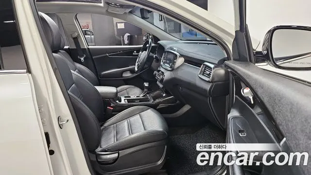 2018 Kia The New Sorento Gasoline 2.0 Turbo 2WD Sold VIN KNAPG811BJA421822 – photo 16 2018 Kia The New Sorento Gasoline 2.0 Turbo 2WD Sold VIN KNAPG811BJA421822 – photo 16