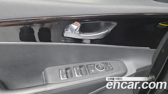 2019 Kia The New Sorento Diesel 2.0 2WD Sold VIN KNAPG81ABKA479471 – rear exterior