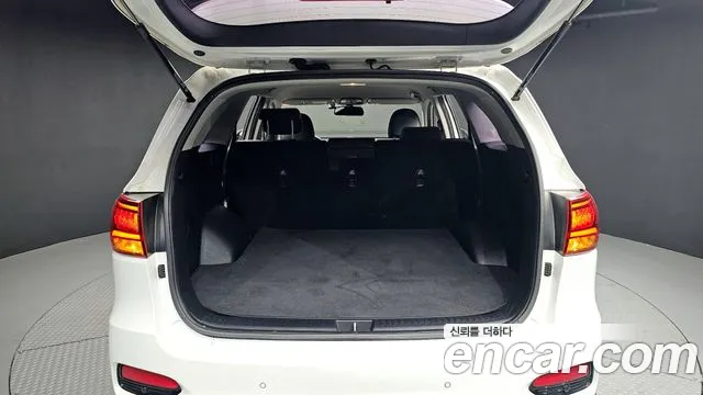 2018 Kia The New Sorento Diesel 2.2 2WD Sold VIN KNAPG81BBJA452065 – undercarriage