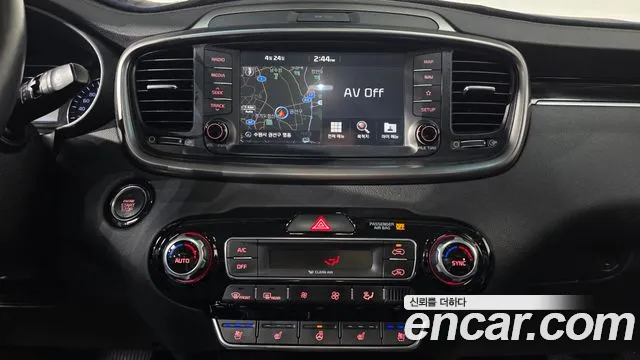 2018 Kia The New Sorento Diesel 2.2 2WD Sold VIN KNAPG81BBJA453973 – photo 24 2018 Kia The New Sorento Diesel 2.2 2WD Sold VIN KNAPG81BBJA453973 – photo 24