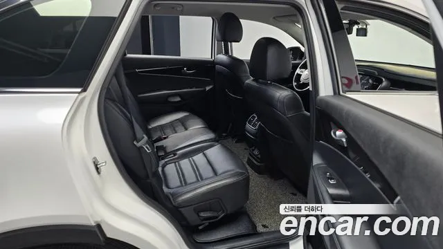 2018 Kia The New Sorento Diesel 2.2 2WD Sold VIN KNAPG81BBJA453973 – photo 25 2018 Kia The New Sorento Diesel 2.2 2WD Sold VIN KNAPG81BBJA453973 – photo 25