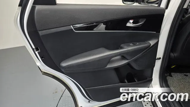 2018 Kia The New Sorento Diesel 2.2 2WD Sold VIN KNAPG81BBJA453973 – photo 28 2018 Kia The New Sorento Diesel 2.2 2WD Sold VIN KNAPG81BBJA453973 – photo 28