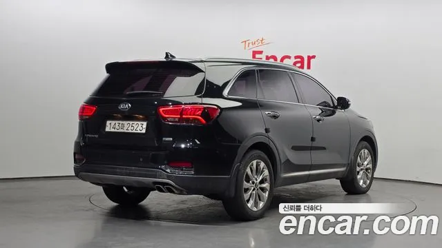 2019 Kia The New Sorento Diesel 2.2 2WD Sold VIN KNAPG81BBKA487432 – exterior detail
