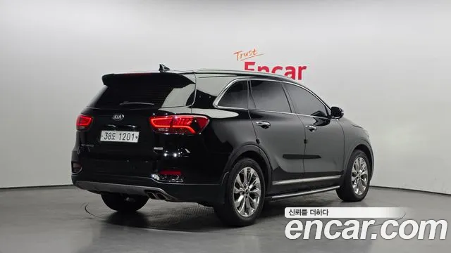 2019 Kia The New Sorento Diesel 2.2 2WD Sold VIN KNAPG81BBKA550986 – dashboard