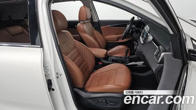 2020 Kia The New Sorento Gasoline 2.0 Turbo 4WD Sold VIN KNAPH811DLA620828 – trunk area 2020 Kia The New Sorento Gasoline 2.0 Turbo 4WD Sold VIN KNAPH811DLA620828 – trunk area