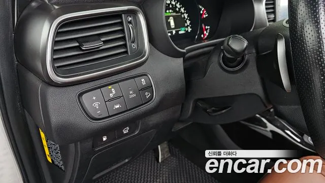 2020 Kia The New Sorento Gasoline 2.0 Turbo 4WD Sold VIN KNAPH811DLA620828 – photo 24 2020 Kia The New Sorento Gasoline 2.0 Turbo 4WD Sold VIN KNAPH811DLA620828 – photo 24