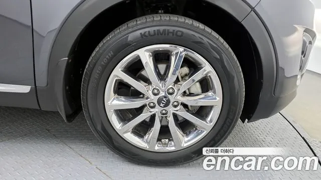 2017 Kia All New Sorento Diesel 2.0 2WD Sold VIN KNAPH81ABHA308998 – interior seats 2017 Kia All New Sorento Diesel 2.0 2WD Sold VIN KNAPH81ABHA308998 – interior seats