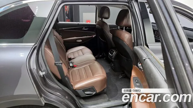 2017 Kia All New Sorento Diesel 2.0 2WD Sold VIN KNAPH81ABHA308998 – photo 13 2017 Kia All New Sorento Diesel 2.0 2WD Sold VIN KNAPH81ABHA308998 – photo 13