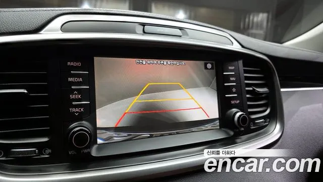 2020 Kia The New Sorento Diesel 2.0 2WD Sold VIN KNAPH81ABLA637375 – dashboard