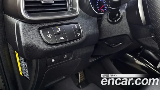 2020 Kia The New Sorento Diesel 2.0 4WD Sold VIN KNAPH81ADLA578324 – undercarriage