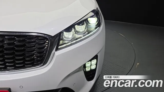 2018 Kia The New Sorento Diesel 2.2 2WD Sold VIN KNAPH81BBJA400834 – interior seats