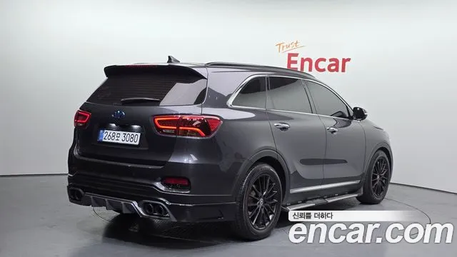 2018 Kia The New Sorento Diesel 2.2 2WD Sold VIN KNAPH81BBJA461293 – trunk area 2018 Kia The New Sorento Diesel 2.2 2WD Sold VIN KNAPH81BBJA461293 – trunk area
