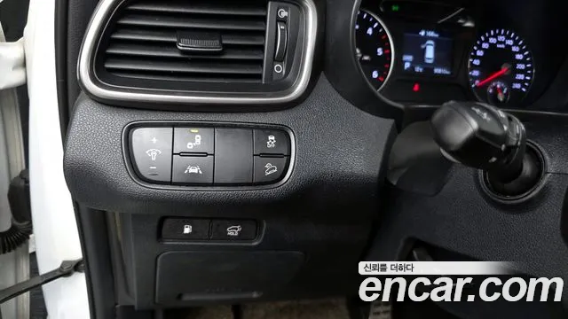 2020 Kia The New Sorento Diesel 2.2 2WD Sold VIN KNAPH81BBLA625903 – side profile