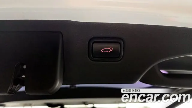 2020 Kia The New Sorento Diesel 2.2 2WD Sold VIN KNAPH81BBLA625903 – trunk area