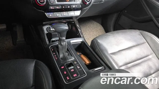2018 Kia The New Sorento Diesel 2.2 4WD Sold VIN KNAPH81BDJA388570 – undercarriage