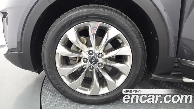 2018 Kia The New Sorento Diesel 2.2 4WD Sold VIN KNAPH81BDJA388570 – photo 15