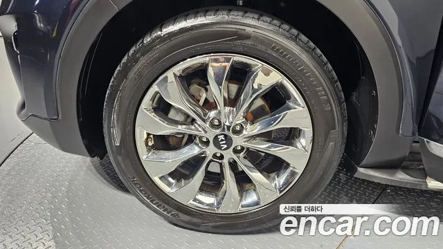 2019 Kia The New Sorento Diesel 2.2 4WD VIN KNAPH81BDKA487594