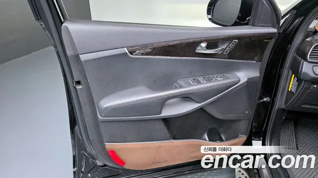 2017 Kia All New Sorento Diesel 2.0 2WD Sold VIN KNAPK81ABHA339165 – side profile