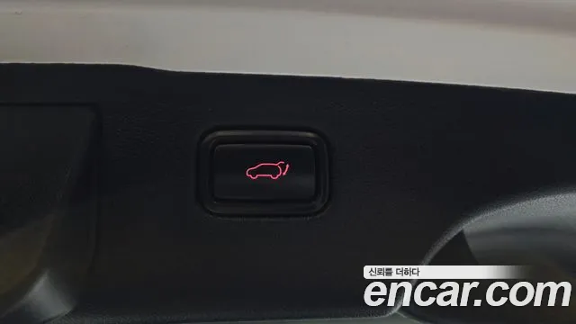2019 Kia The New Sorento Diesel 2.2 2WD Sold VIN KNAPK81BBKA548805 – interior seats