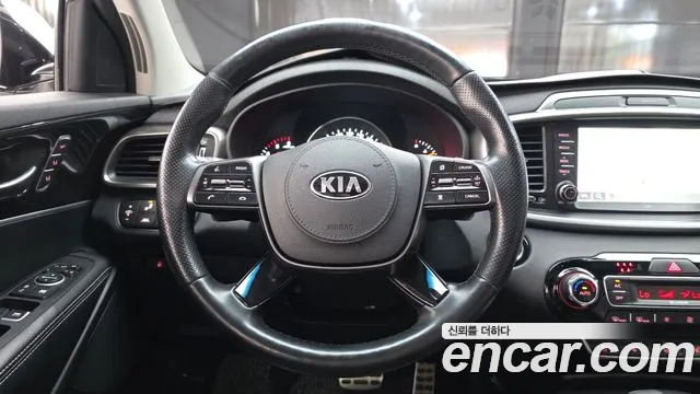 2020 Kia The New Sorento Diesel 2.2 2WD Sold VIN KNAPK81BBLA566044 – interior seats