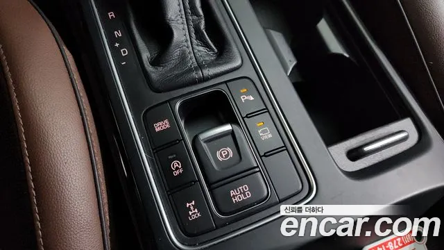 2017 Kia All New Sorento Diesel 2.2 4WD Sold VIN KNAPK81BDHA339574 – exterior detail 2017 Kia All New Sorento Diesel 2.2 4WD Sold VIN KNAPK81BDHA339574 – exterior detail